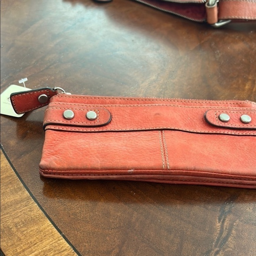 Fossil Vintage Paprika Maddox Checkbook Clutch/ Leather Wallet